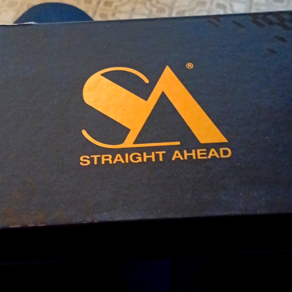 Hair straightener
